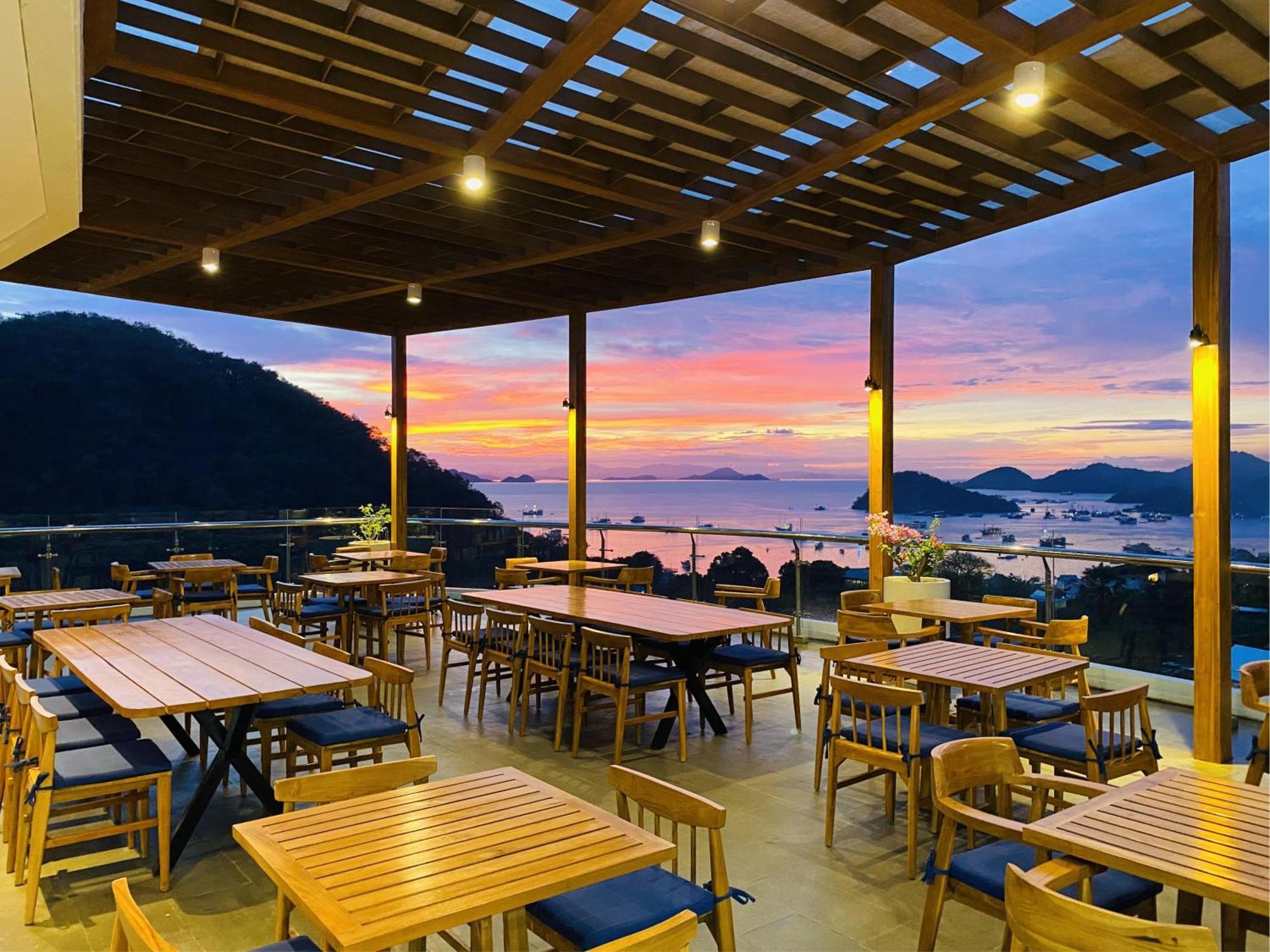 Zasgo Hotel Labuan Bajo Exterior foto